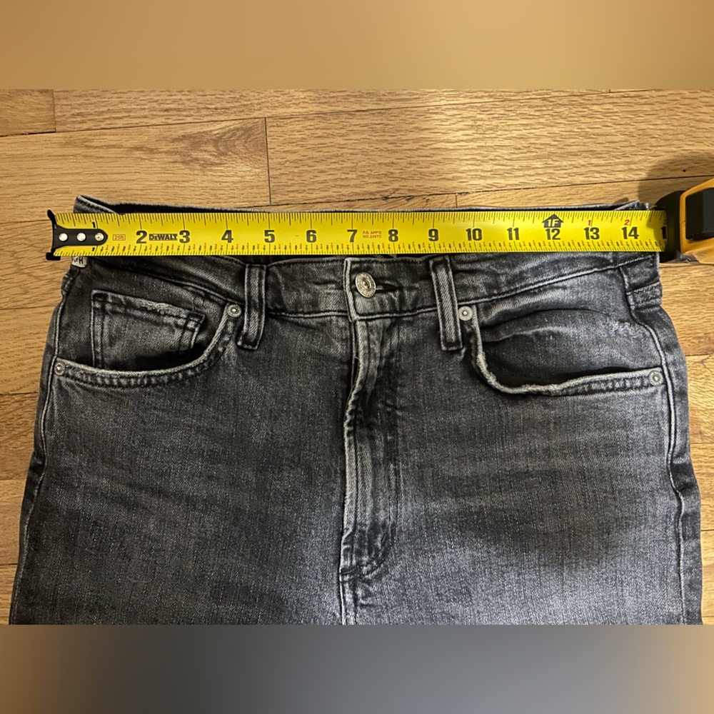 Gray Daphne Crop Jeans - Picture 9 of 9